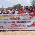 PKBM Melati Semarakkan HUT RI di Pantai Ketam Karimun