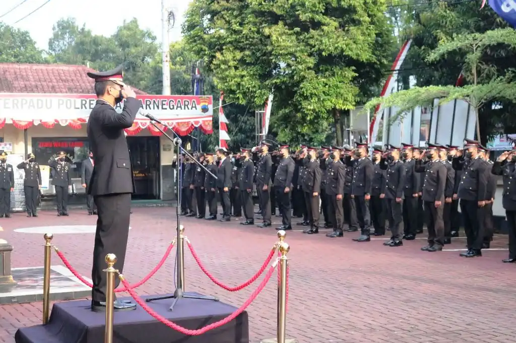 Polres Banjarnegara Gelar Upacara HUT Ke-77 Kemerdekaan RI