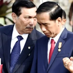 Presiden Jokowi dan Luhut Digugat Perusahaan Tambang 1 Triliun Presiden Jokowi dan Luhut Digugat Perusahaan Tambang 1 Triliun Apple Investasi Smart City, Presiden Jokowi Tunjuk Luhut Sebagai Koordinator