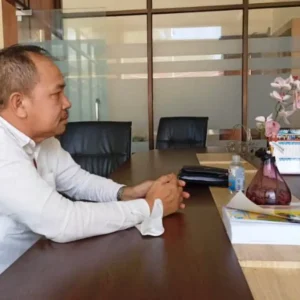 Wakil Rakyat Mencari Keadilan, Gunadi : Satu Tahun Lebih Tak Selesai, Ini Bukti Videonya! Wakil Rakyat Mencari Keadilan, Gunadi : Satu Tahun Lebih Tak Selesai, Ini Bukti Videonya!