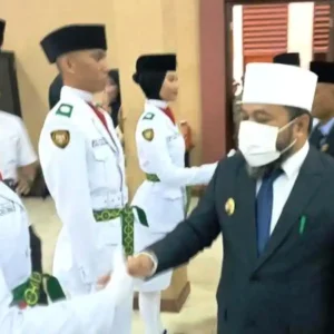 Wali Kota Helmi Ajak Paskibraka Kota Bengkulu ke Singapura Wali Kota Helmi Ajak Paskibraka Kota Bengkulu ke Singapura