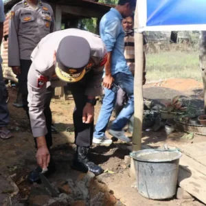 Dua Tahun Tinggal di Gubuk Kayu, Rumah Warga Kota Bengkulu Dibedah Polda