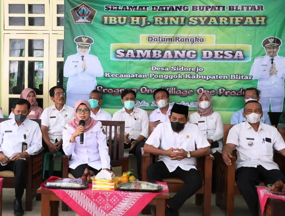Dukung Perekonomian dengan Program OVOP, Bupati Blitar Sambang Desa