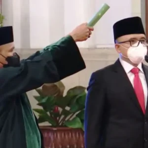 Gantikan Tjahjo Kumolo, Azwar Anas Resmi Jadi MenPAN-RB