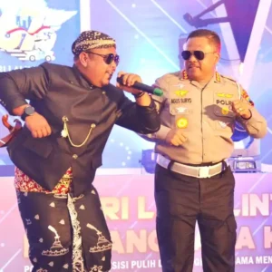 HUT Lalu Lintas ke-67, Polda Jateng Digoyang Abah Lala