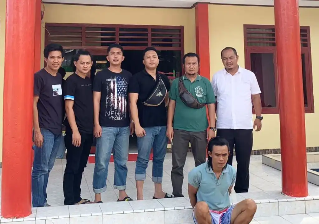 Panjat Dinding Gudang Perusahaan, Pria ini Gondol Empat Aki