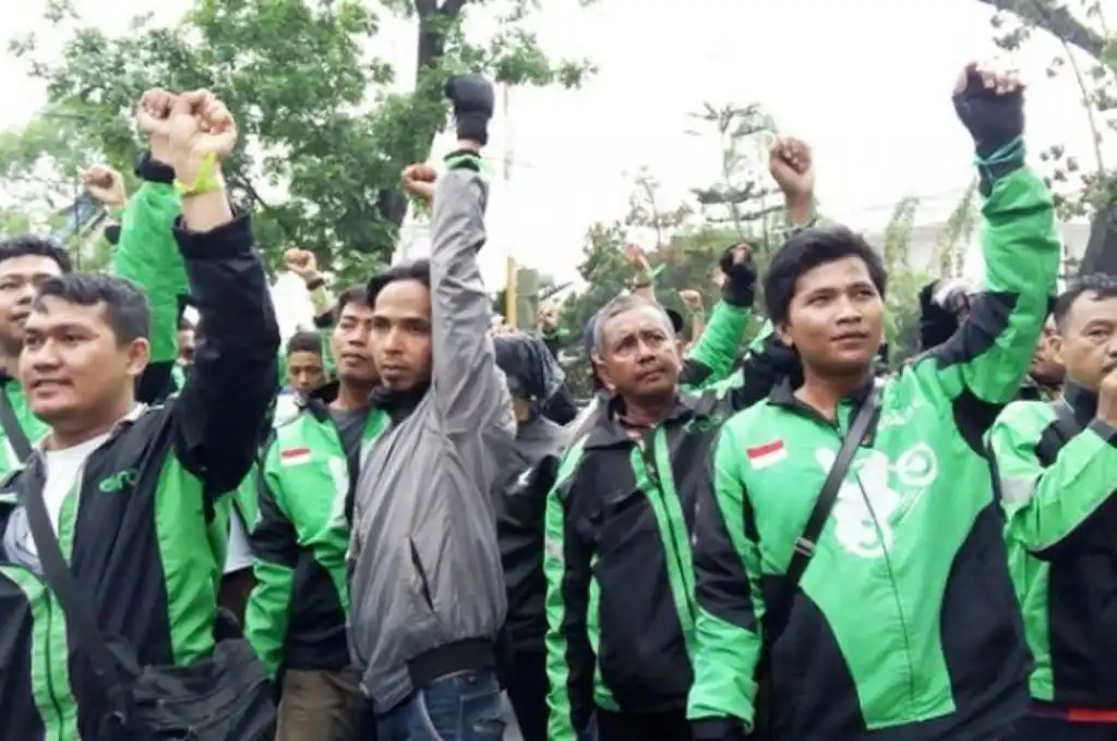 Pelaku Penganiayaan Ojol Akhirnya Tewas Usai Dikeroyok