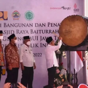 Pengamanan VVIP, Kasdam IV/Diponegoro Dampingi Wapres di Semarang