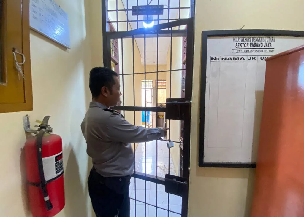 Tim Waslat Dari Slatad Kunjungi Yonif R 400/BR
