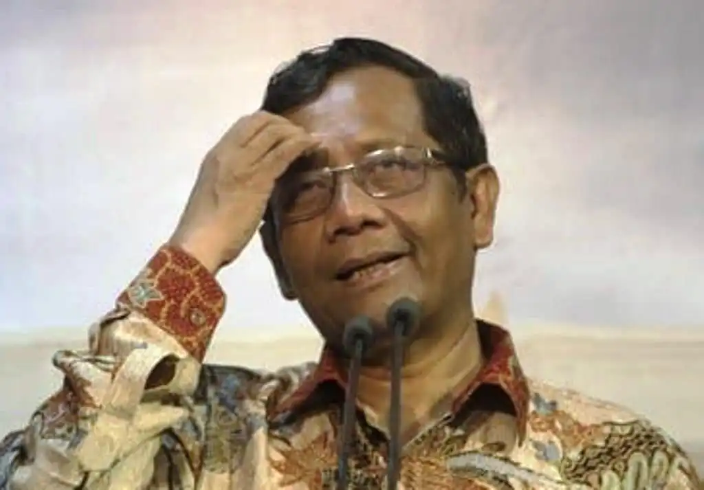 Sebut Dana Otsus Papua Capai 1000 Triliun, Mahfud : Tapi Tetap Miskin