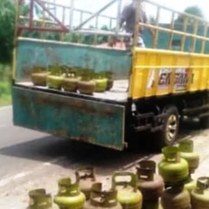 Sempat Melawan Petugas, Pelaku Penimbun Gas LPG Berhasil Diamankan