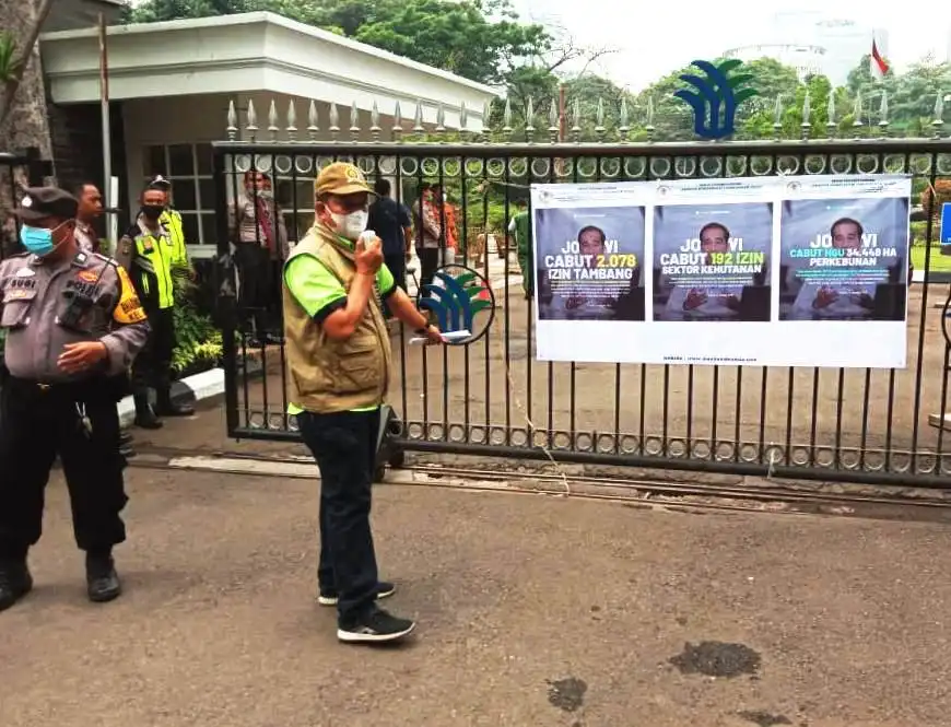 Tuntut Data Ratusan Izin Usaha Yang Dicabut, LKLH dan Maspera Gelar Demo