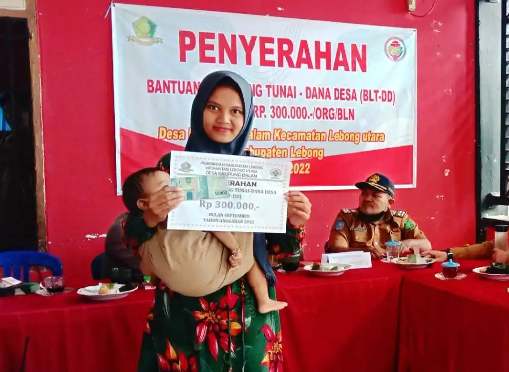 Warga Kampung Dalam Kembali Terima BLT-DD