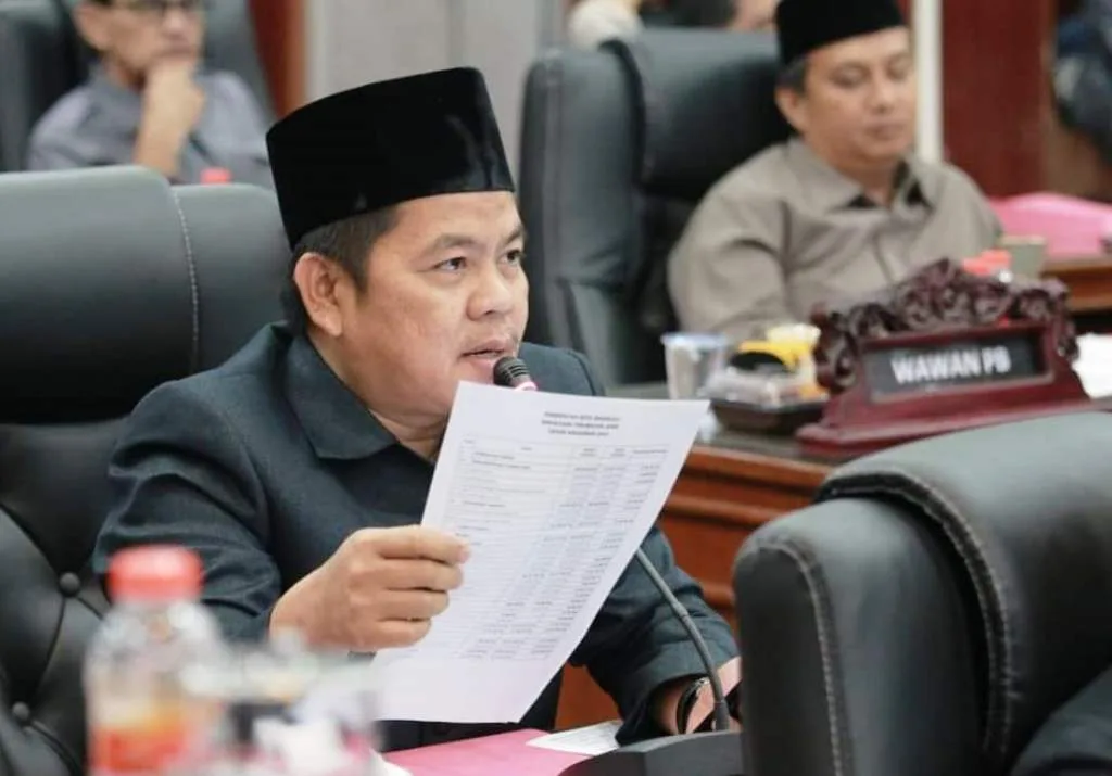 2019 Hingga 2022 Helmi Hasan Cuma Dua Kali Datang Rapat Paripurna