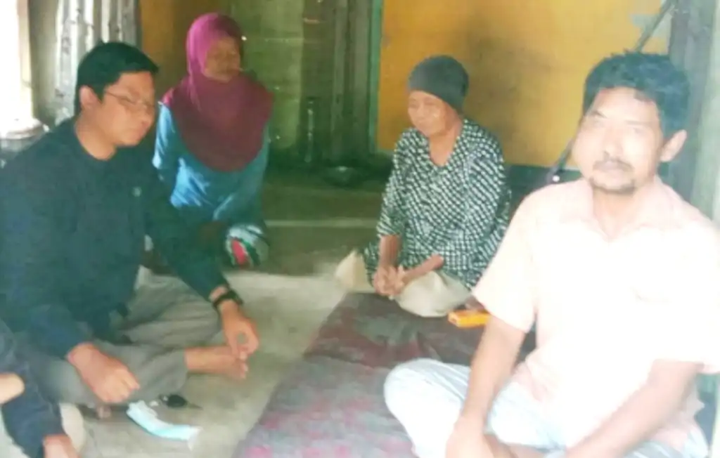 Curhat Pilu Penderita Tumor ke Ustadz Komaruddin, Puluhan Tahun Tak Miliki KTP Karimun