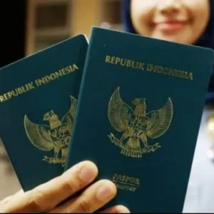 Dirjen Imigrasi Mulai Berlakukan Paspor 10 Tahun RI Luncurkan Paspor Terbaru, Warna Merah-Putih dan Fitur Pengaman Terkini