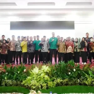 Gubernur Rohidin Hadiri Pelantikan Pengurus DPD KAMSRI Gubernur Rohidin Hadiri Pelantikan Pengurus DPD KAMSRI