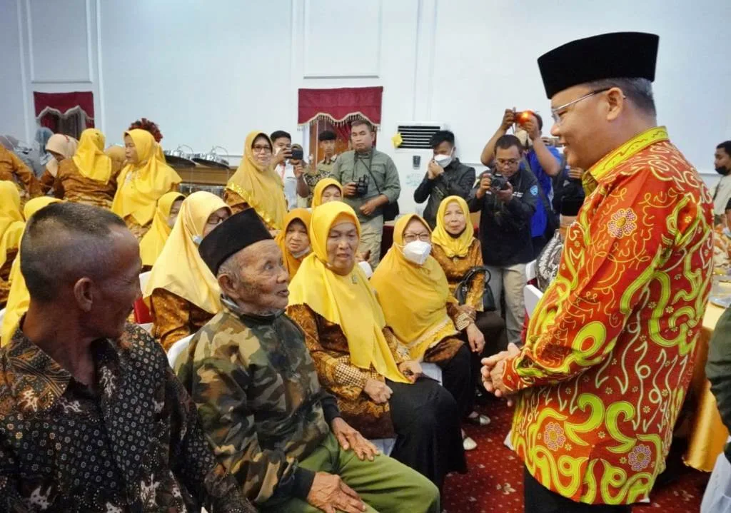 Jaga dan Tumbuh Kembangkan Semangat Juang, Gubernur Rohidin Silaturahmi Bersama Pejuang 45
