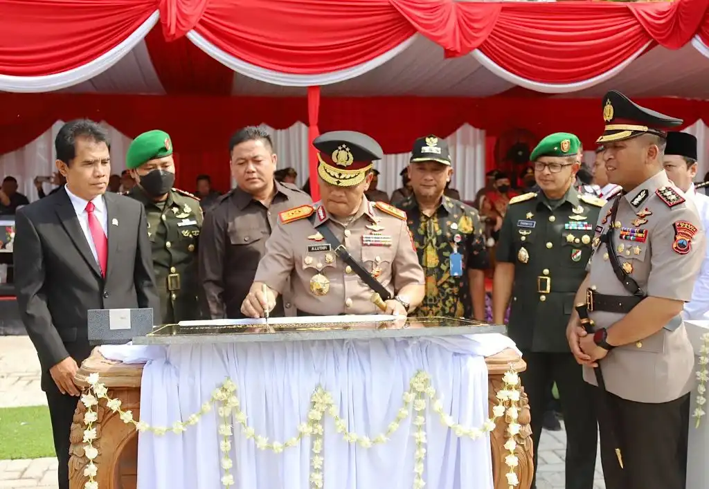 Kapolda Jateng Resmikan Polres Pati Jadi Polresta