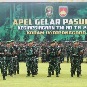 Pangdam Diponegoro Pimpin Apel Kesiapsiagaan TNI AD TA 2022 Apel kesiapsiagaan