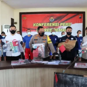 Polres Demak Ringkus Pelaku Perjudian dan Penyalahgunaan BBM