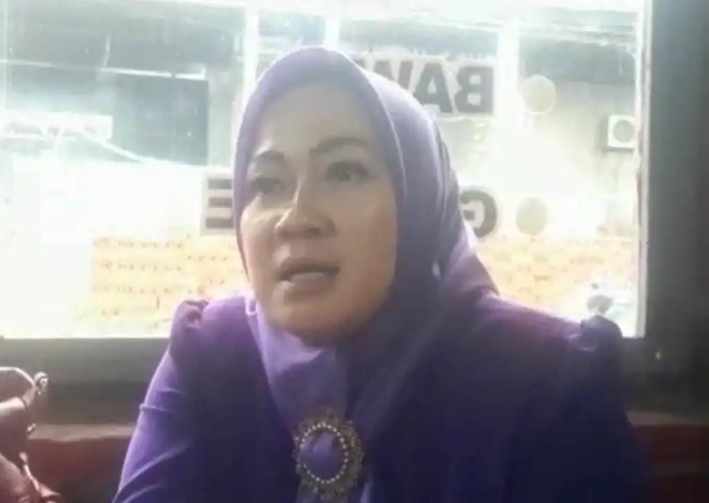 Kepsek SMPN 1 Bumiayu