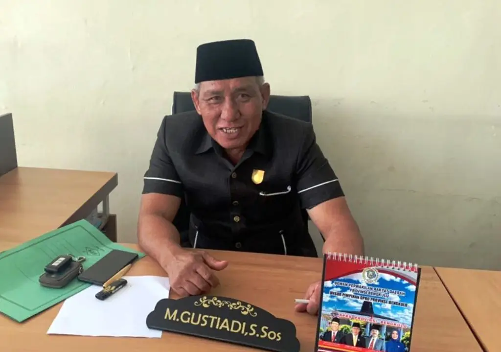 M Gustiadi akan panggil kadis dikbud pertanyakan surat partisipasi HUT Golkar