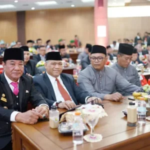 Wagub Bengkulu Rosjonsyah Hadiri Paripurna HUT ke 21 Lubuklinggau Wagub Bengkulu Rosjonsyah saat Hadiri Paripurna HUT ke 21 Lubuklinggau