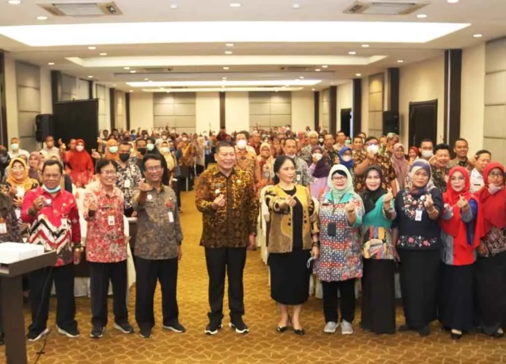 Setelah Acara Konvergensi Percepatan Penurunan Stunting Kabupaten Malang Selesai, Panitia Mengadakan Photo Bersama