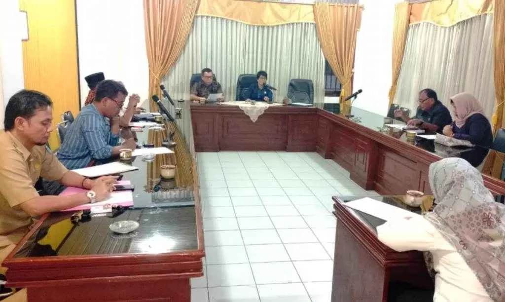 DPRD Bengkulu Utara Bahas Raperda APBD TA 2023