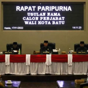 DPRD Kota Batu Umumkan 3 Nama Usulan Calon Pj Wali Kota DPRD Kota Batu mengumumkan tiga nama yang akan diusulkan ke Kementerian Dalam Negeri RI untuk menjadi calon Penjabat (Pj) Wali Kota Batu