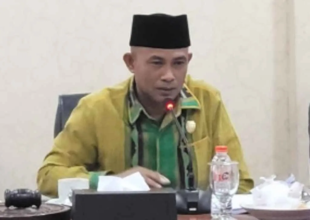 Ketua DPRD Kota Bengkulu, Suprianto