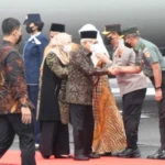 Kasdam IV/Diponegoro Brigjen TNI Parwito menyambut kedatangan Wakil Presiden (Wapres) K.H. Ma’ruf Amin serta Ibu Hj. Wury Ma’ruf Amin dalam Kunker ke Jateng