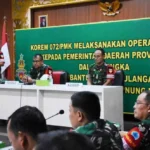 Kapoksahli Pangdam IV/Diponegoro Brigjen TNI Joko Triyanto, saat membuka Latihan Posko I Korem 072/Pamungkas Dharma Giri 22 di Aula Sugiono, Makorem 072/Pmk. (ft.dok.PendamIV/Dip).