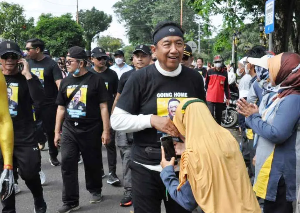 Jalan Kaki BUpati Cilacap
