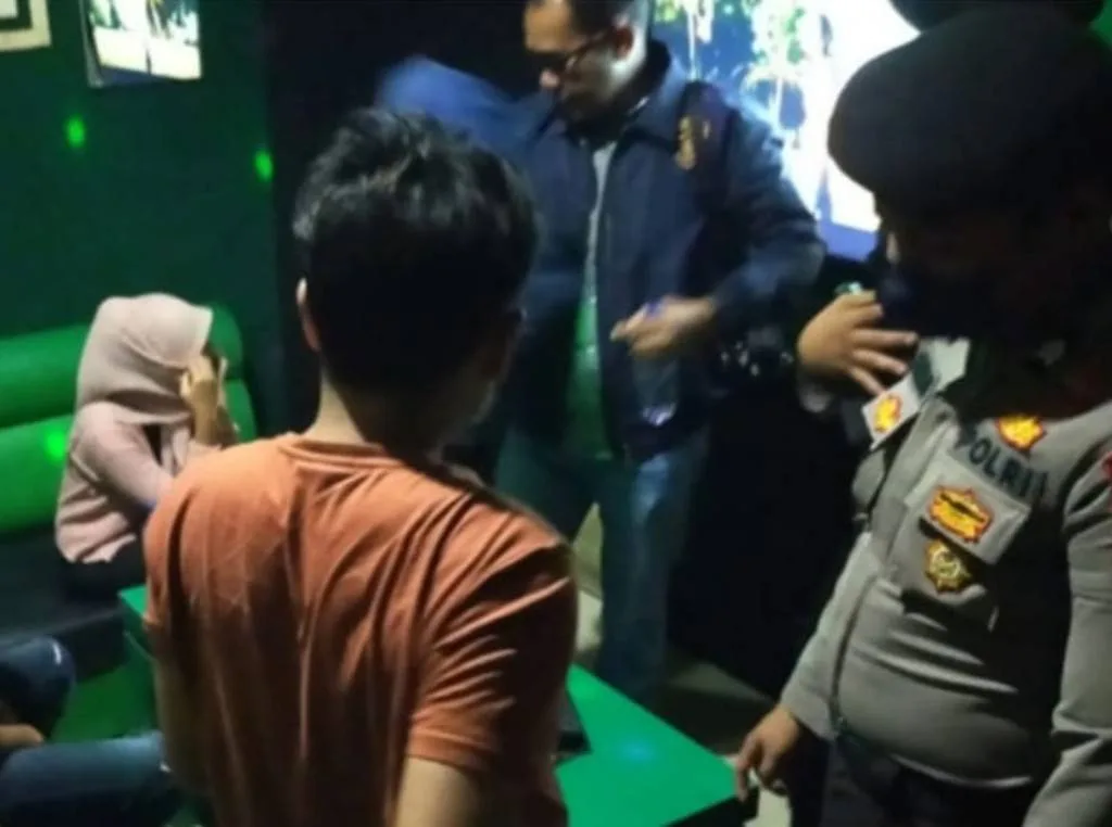 Malam Minggu 4 Tempat Hiburan Malam Kota Bengkulu Malam Dirazia