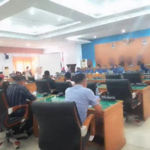 Pembahasan APBD-P 2022 Evaluasi Gubernur Dilanjutkan Pembahasan APBD-P 2022 Evaluasi Gubernur Dilanjutkan