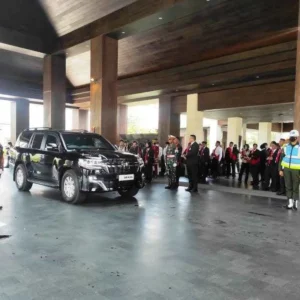 TNI-Polri Gelar Geladi Pengamanan Tamu VVIP KTT G20 di Bali Geladi pasukan pengamanan VVIP di lokasi kegiatan Konferensi Tingkat Tinggi (KTT) G20 Bali