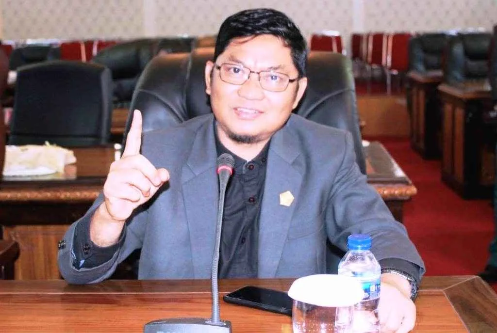 Kabel Provider Jerat Leher Warga, Komaruddin : Harus Ada Yang Tanggung Jawab!