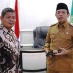 Kepala Balai Pelestarian Kebudayaan VII Dihadiahi Wawali Dedy Kebek Palak