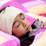Mana Yang Tepat, Kompres Pakai Air Dingin Atau Hangat?