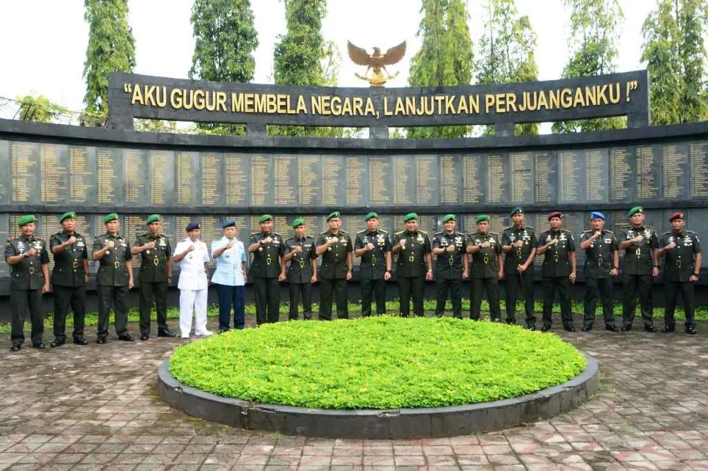 Peringati Hari Juang TNI-AD, Kodam IV/Diponegoro Gelar Ziarah