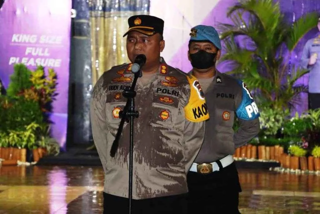 Pimpin Apel Pengamanan Malam Natal, Kapolres Demak : Selalu Waspada