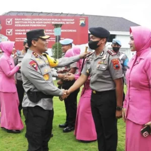 Sejumlah 2437 Anggota Polda Jateng dan Jajaran Dilantik Naik Pangkat