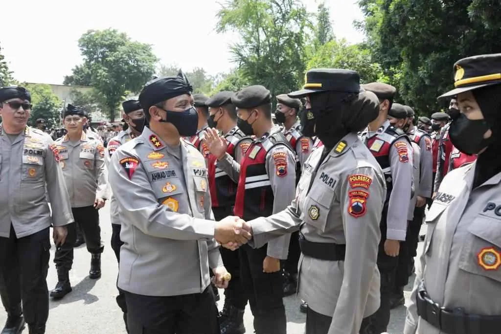 Sukses Amankan Ngunduh Mantu Jokowi, Kapolda Jateng Apresiasi Kinerja Anggota