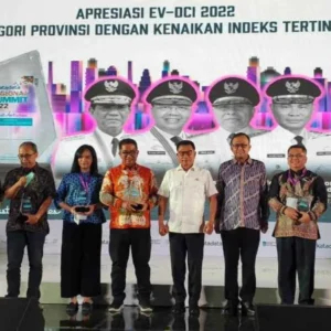 Terbaik Dalam Pelayanan Publik Digital, Provinsi Bengkulu Terima Penghargaan