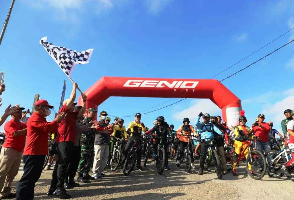 Wabup Malang Lepas Fun Bike Malang Makmur "Jelajah Bhumi Singosari"