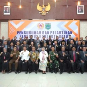 Wali Kota Kukuhkan Pengurus KONI Kota Batu 2022-2026 Wali Kota Kukuhkan Pengurus KONI Kota Batu 2022-2026