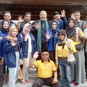 Gubernur ABN Partai NasDem Ziarah ke Makam Bung Karno