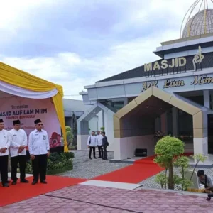 Gubernur Bengkulu Resmikan Masjid Alif Lam Mim Gubernur Bengkulu Resmikan Masjid Alif Lam Mim